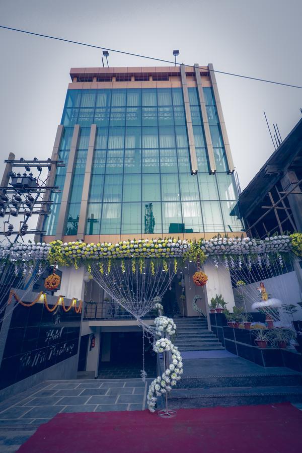 Hotel Welkin Residency Tezpur Екстер'єр фото
